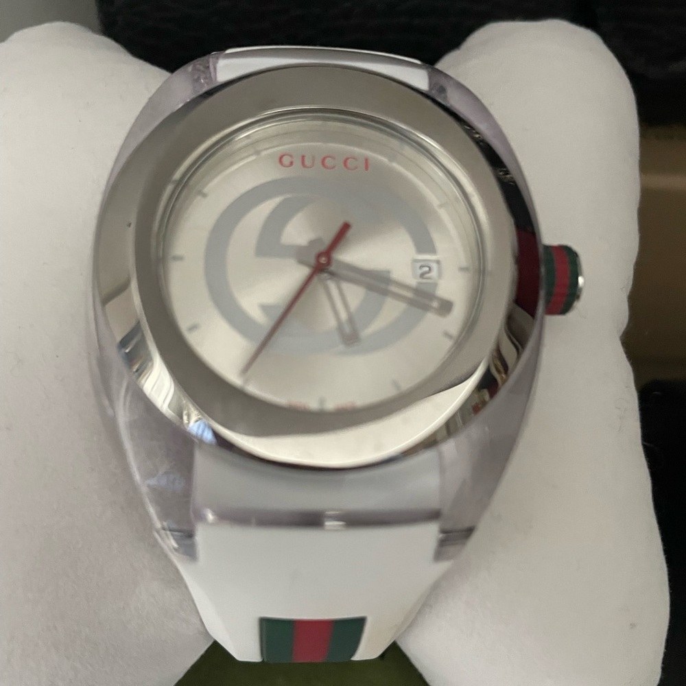 Gucci watch